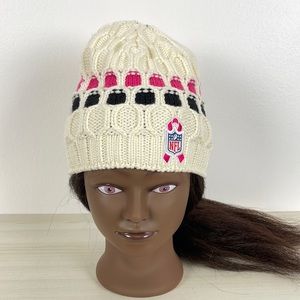 Reebok Women's Cincinnati Bengals Pink ribbon NFL Team Apparel beanie knit hat